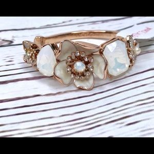 Betsey Johnson flutterbye bracelet